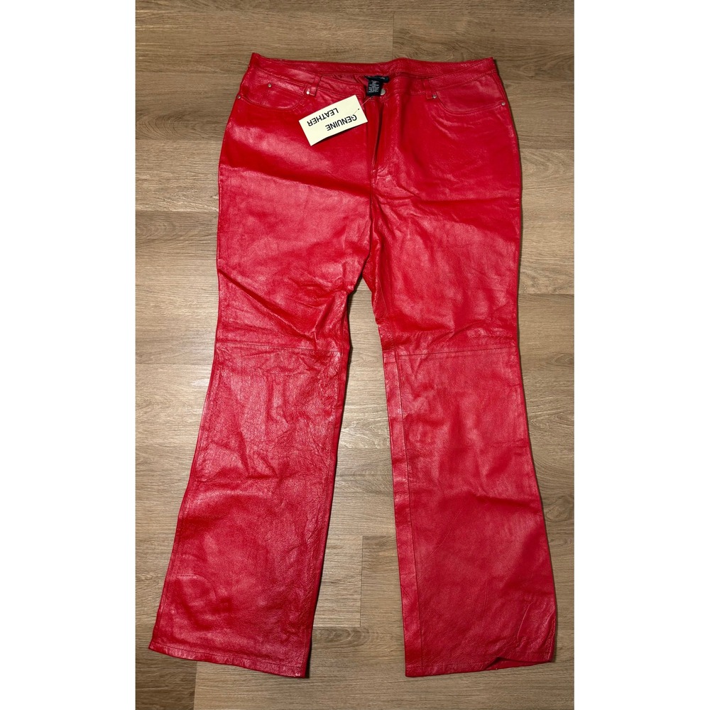 Y2K Red Genuine Leather Flare Pants 20T High Rise Metrostyle Bold Statement‎